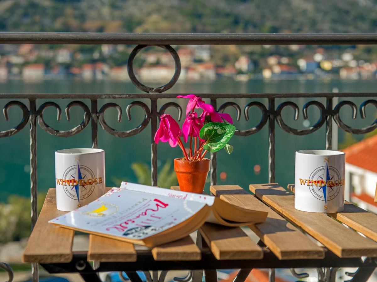 Apartments Windrose Kotor Zewnętrze zdjęcie